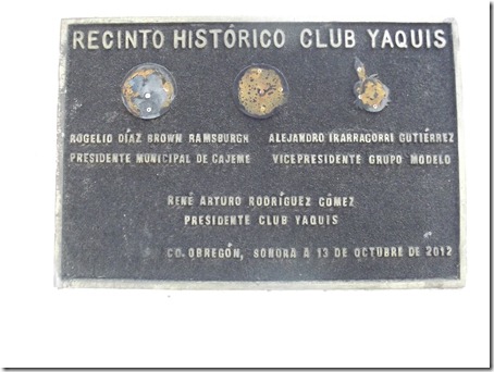Placa recinto histórico Club Yaquis