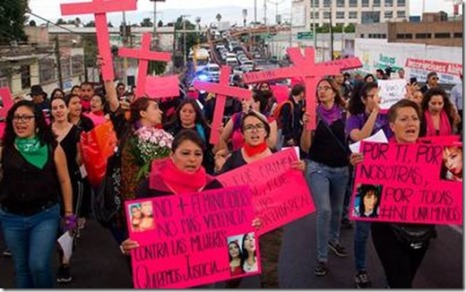 Mujeres marchan en Ecatepec